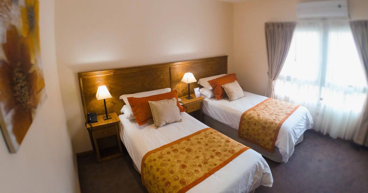 לה בנדה Hotel Urbano מראה חיצוני תמונה